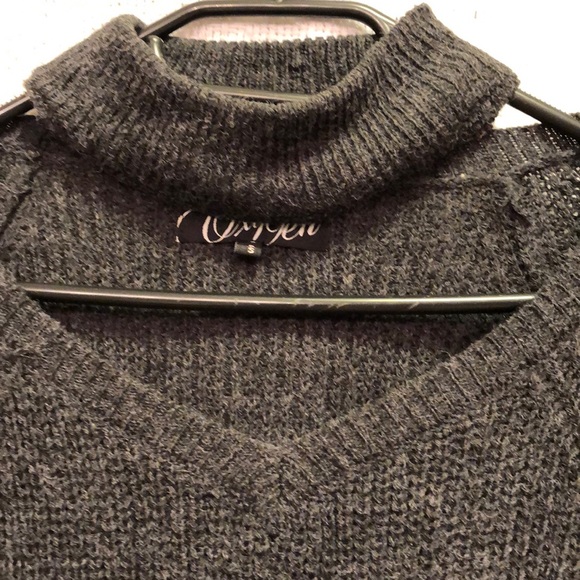 Oxygen knit sweater with neat neck line - Picture 5 of 11